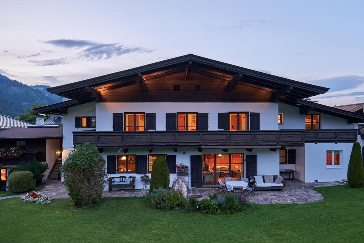 Pension Landhaus Gasteiger Кицбюэль Экстерьер фото