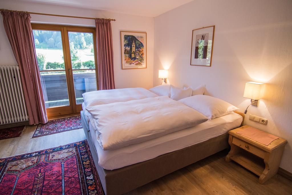 Pension Landhaus Gasteiger Кицбюэль Экстерьер фото